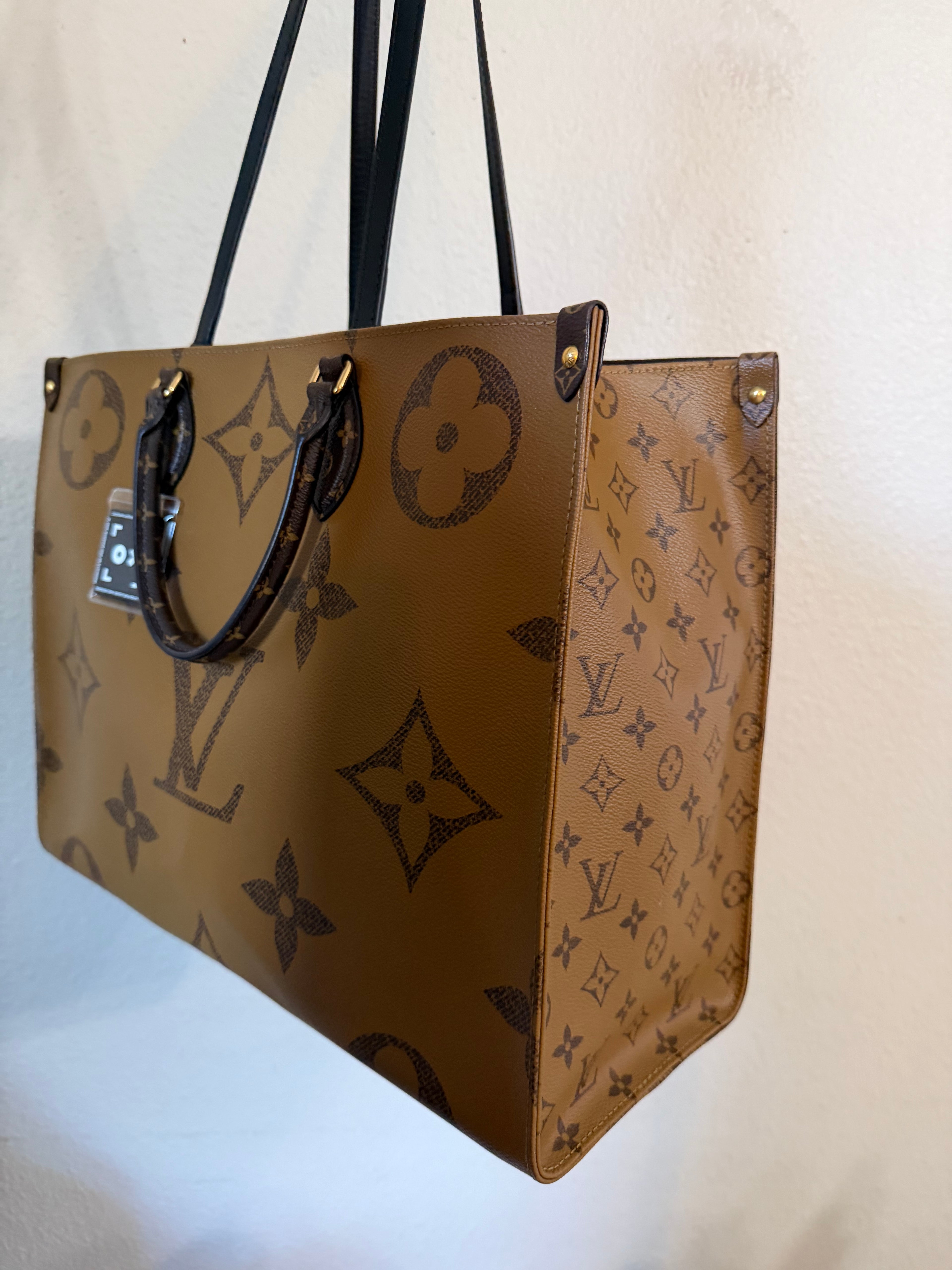 Louis Vuitton On The Go Reverse Monogram