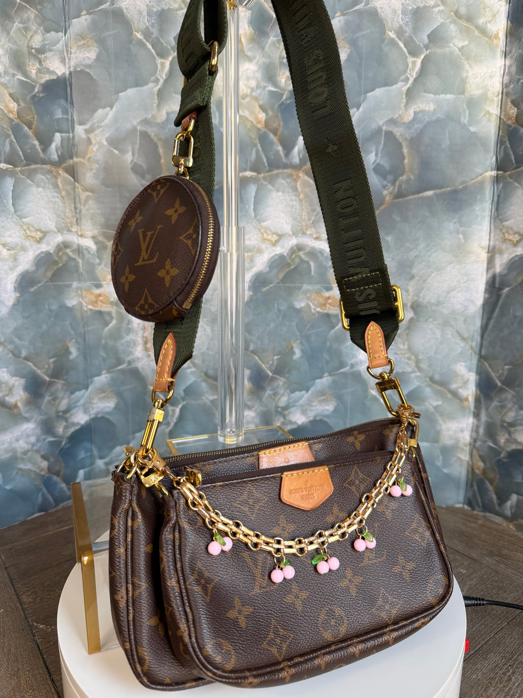 Louis Vuitton Multi Pochette