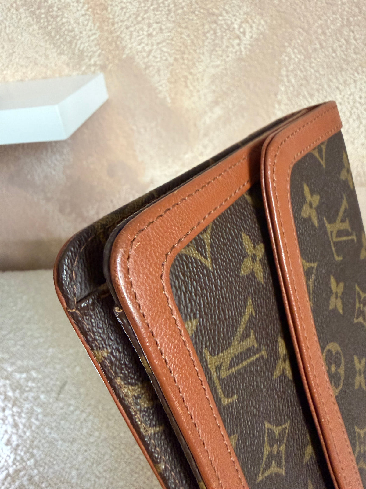 Louis Vuitton Dam Clutch