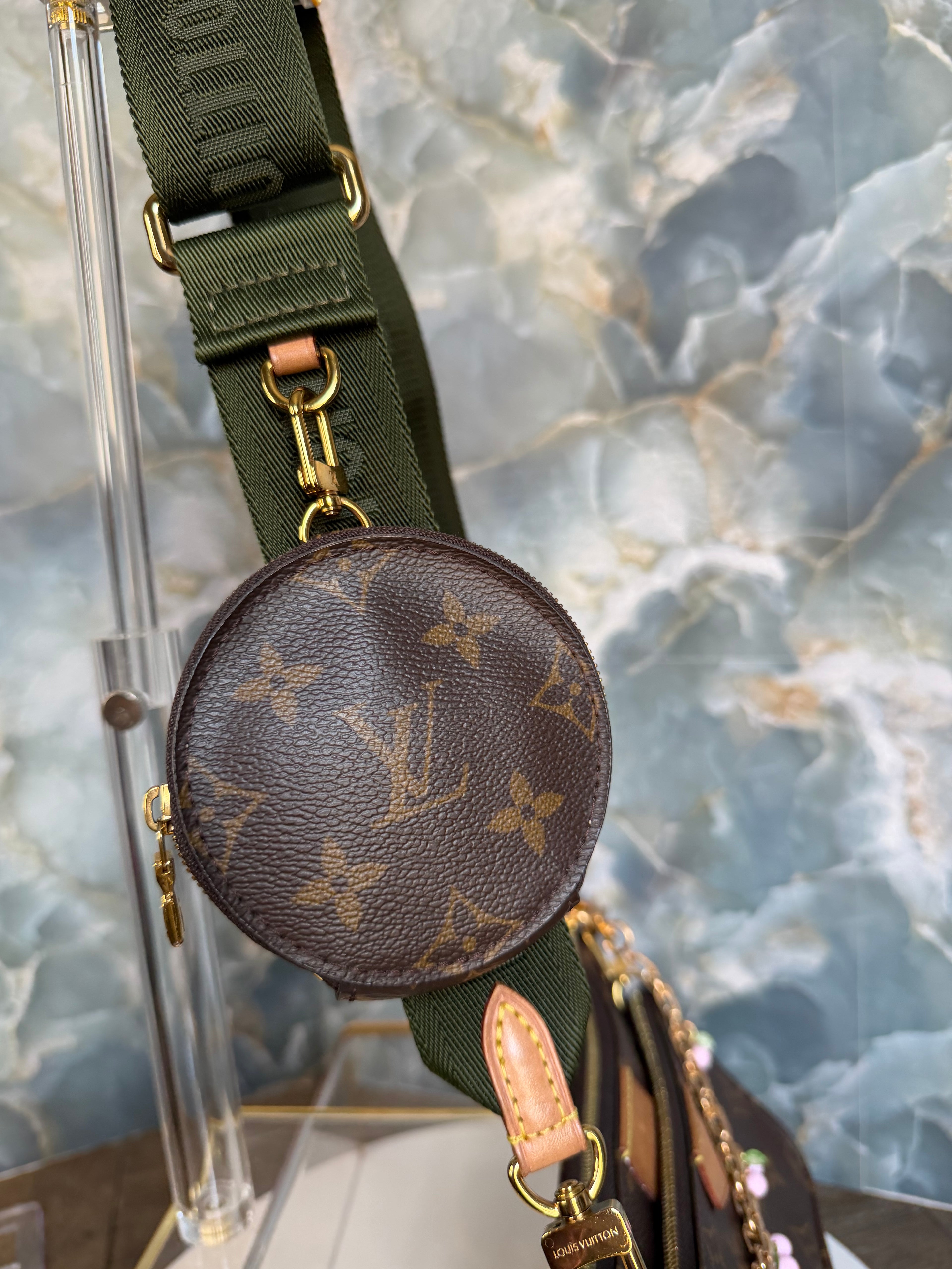 Louis Vuitton Multi Pochette