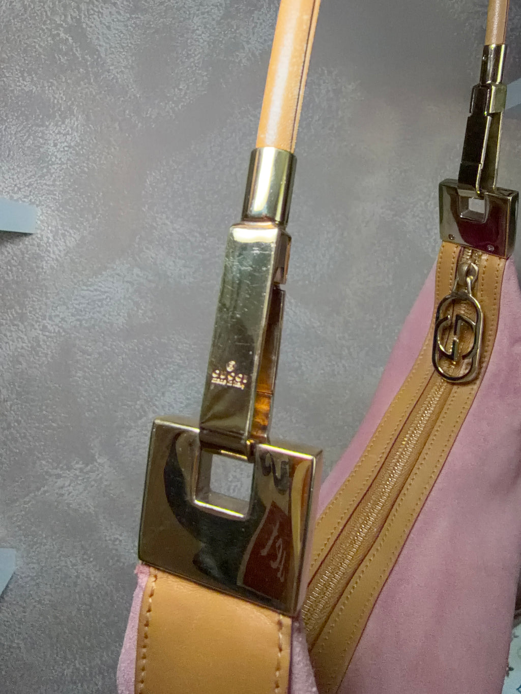 Gucci Pink Suede Shoulder Bag