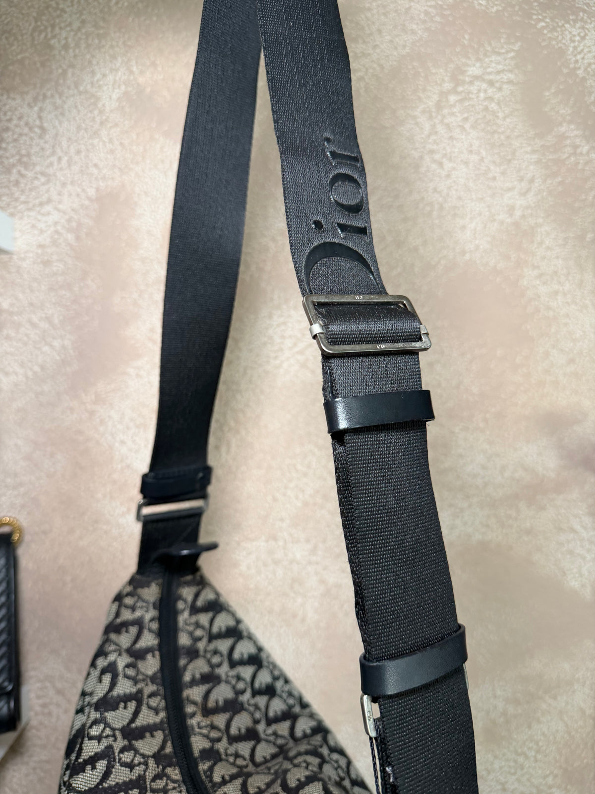 Louis Vuitton Dam Clutch