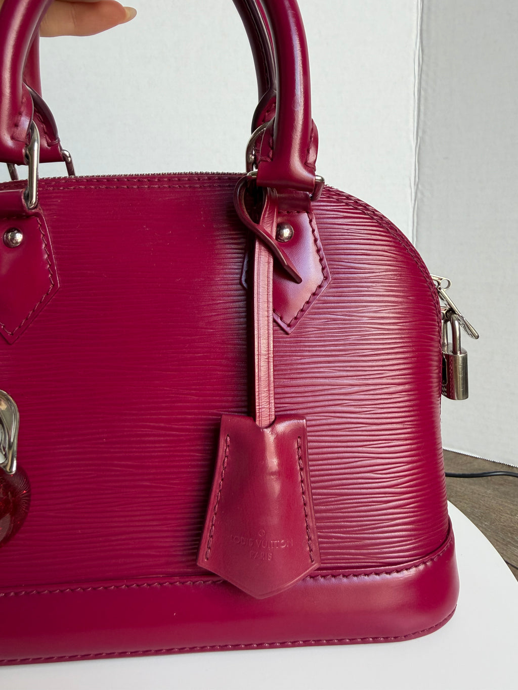 Louis Vuitton Epi Alma BB