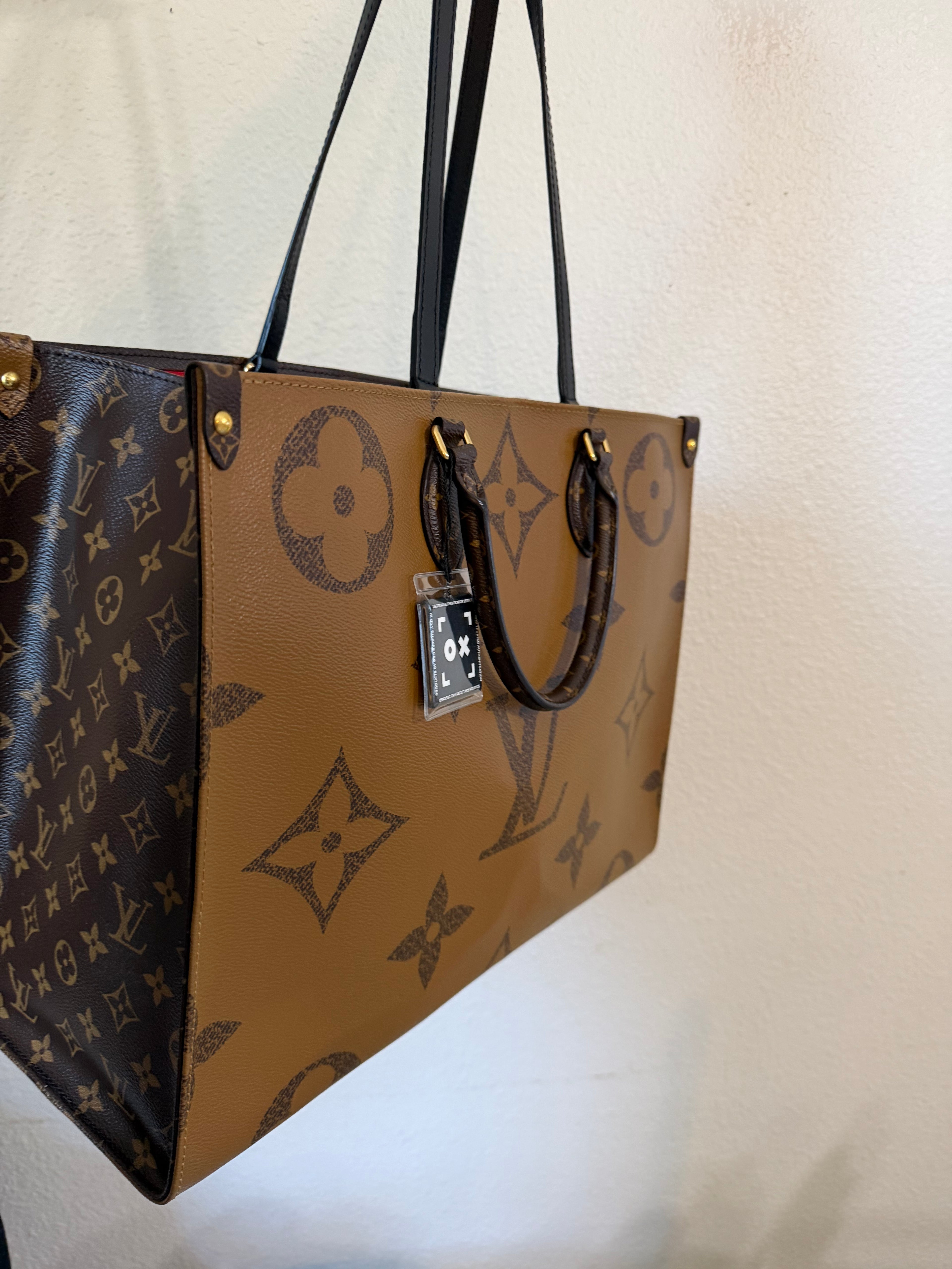 Louis Vuitton On The Go Reverse Monogram