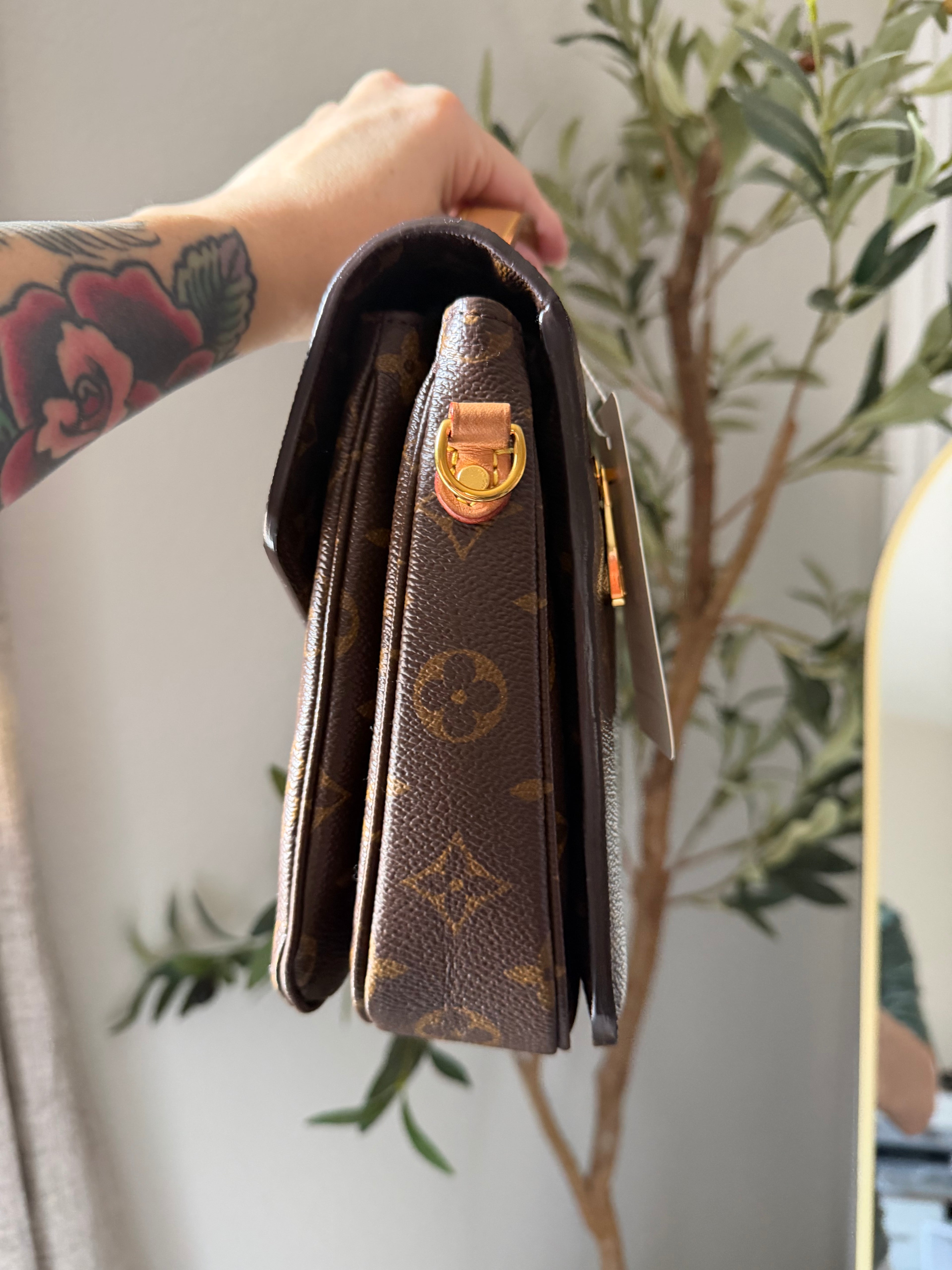 Louis Vuitton Metis Pochette