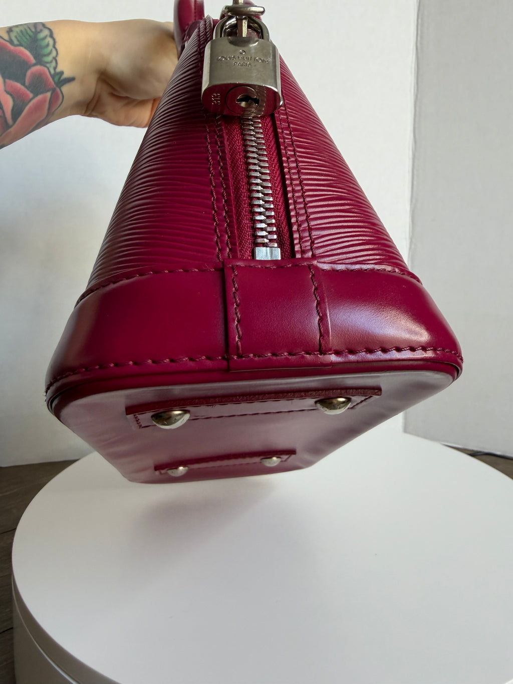 Louis Vuitton Epi Alma BB