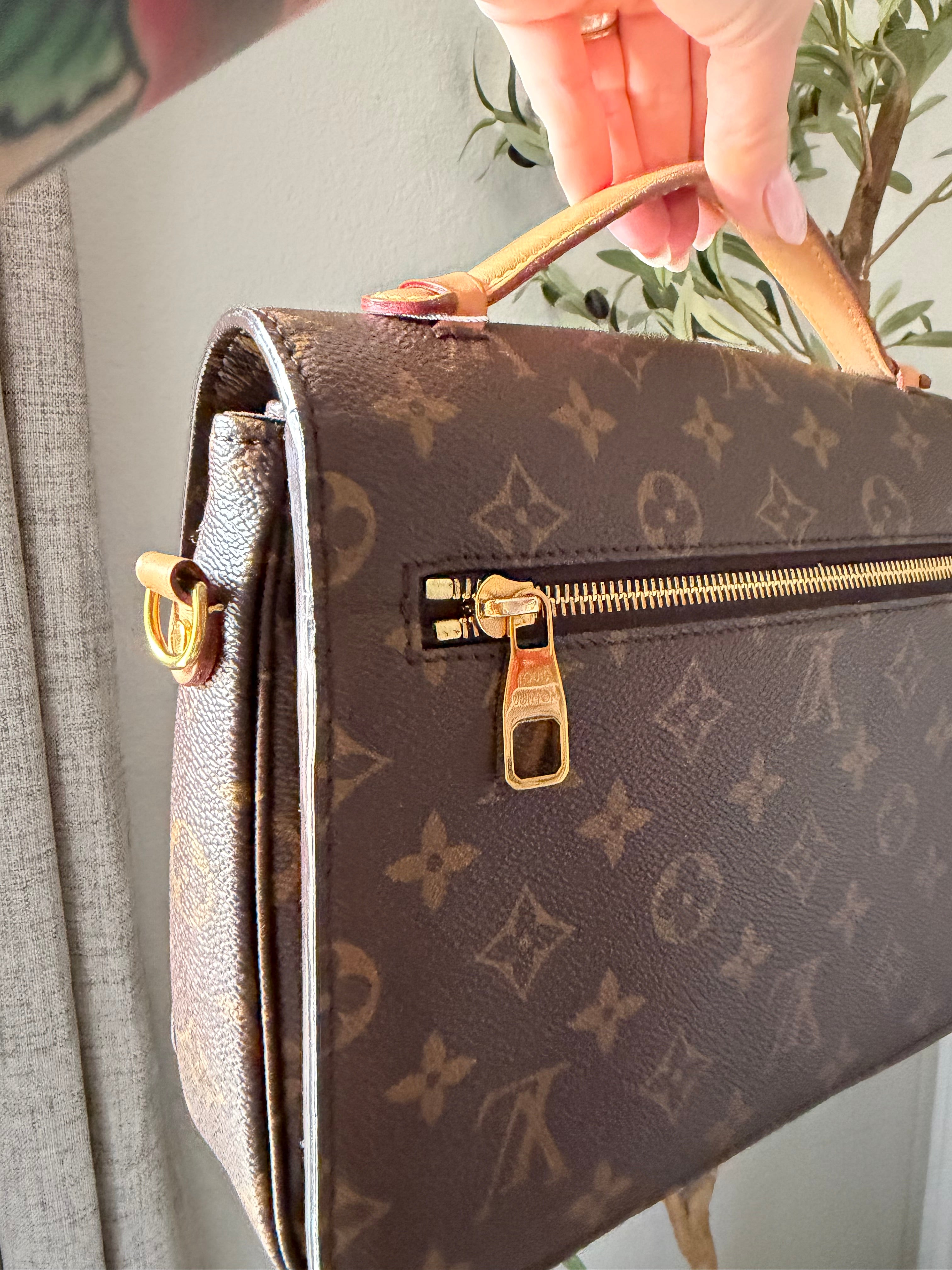 Louis Vuitton Metis Pochette