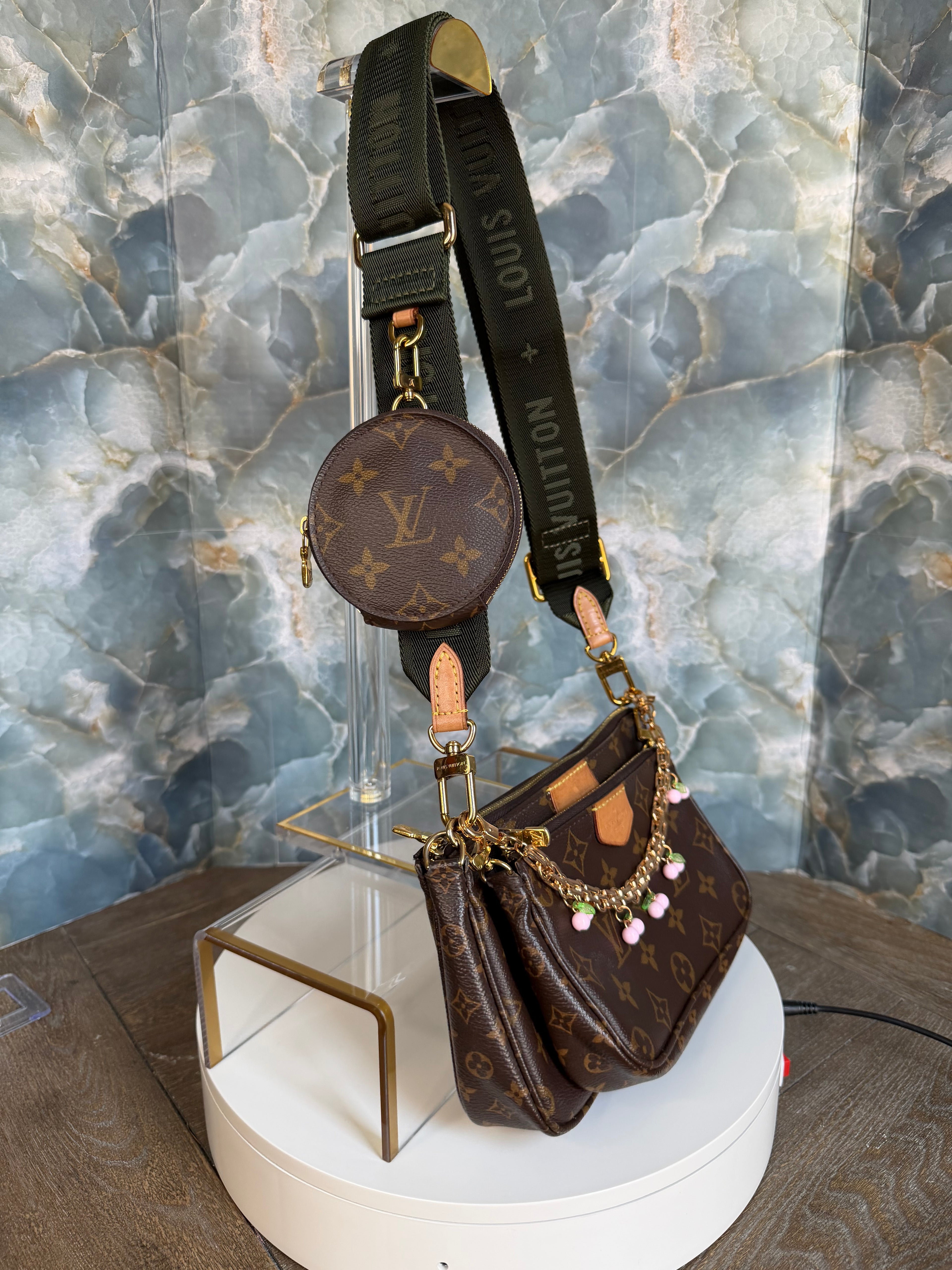 Louis Vuitton Multi Pochette