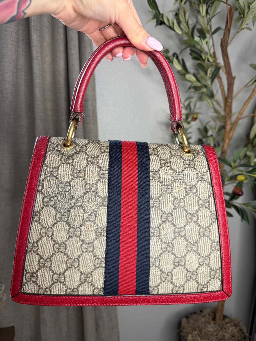 Gucci Queen Bee Margaret Top Handle with long strap
